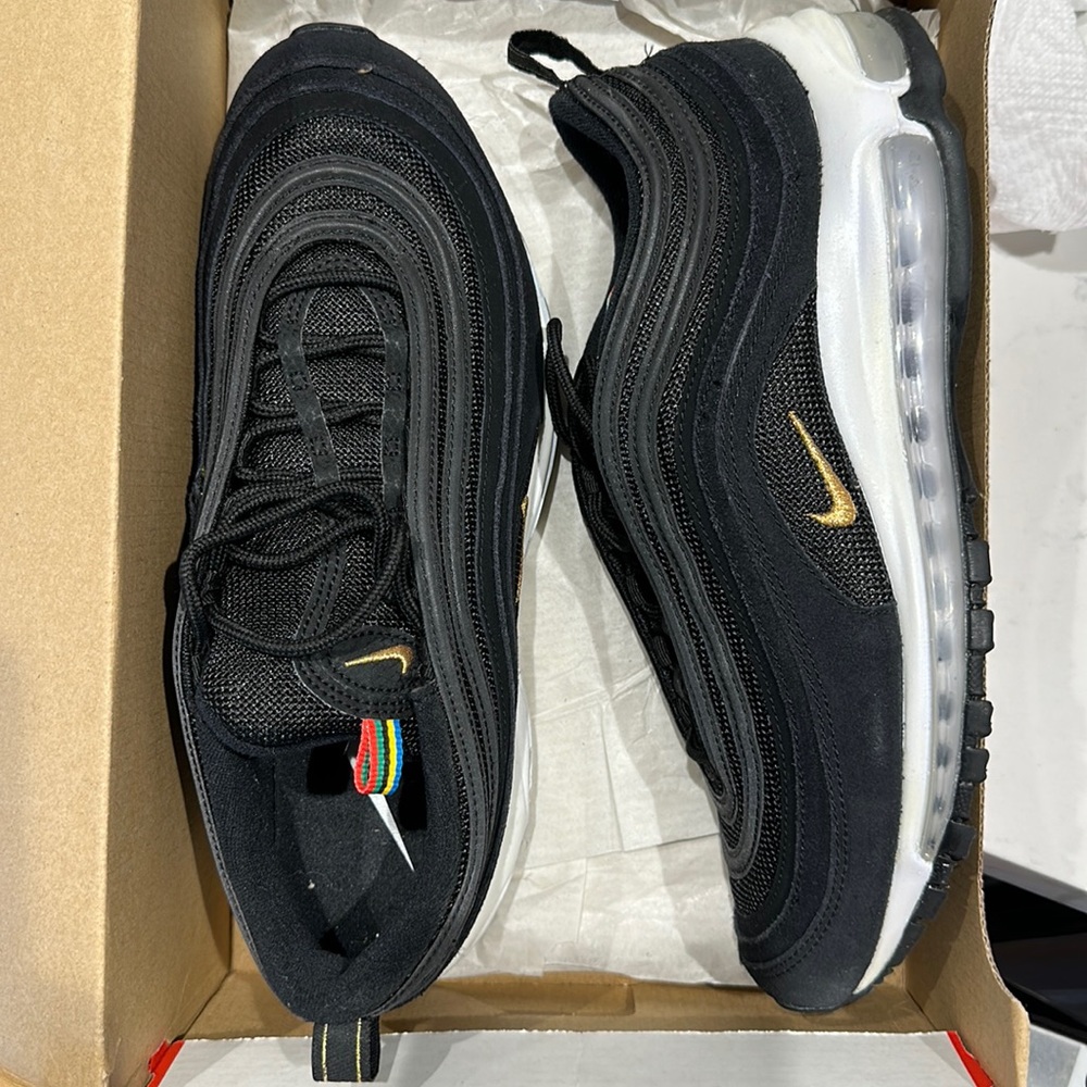 Black and gold Nike air max 97 qs